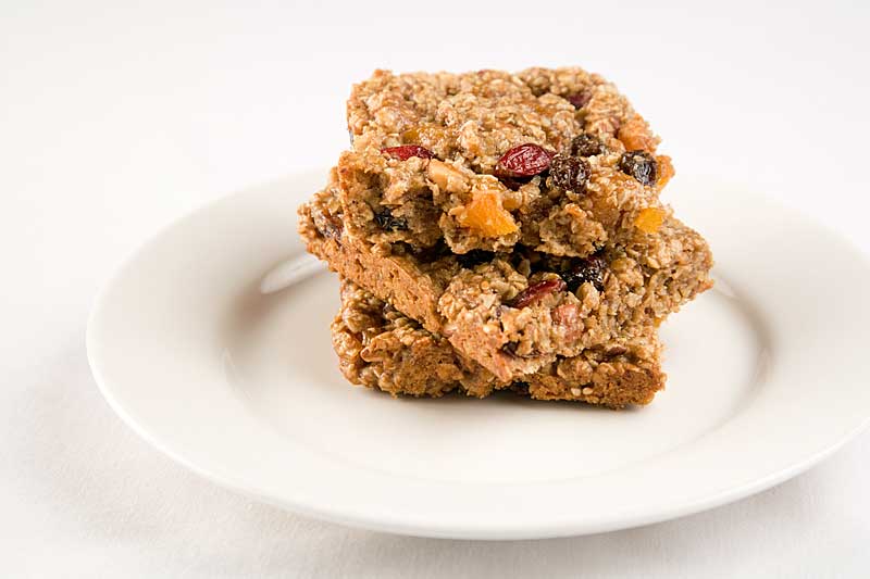 Fruit and nut energy bars